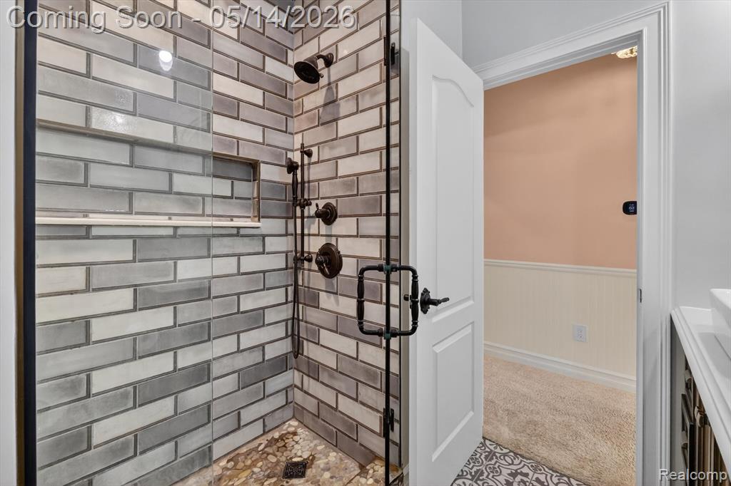 2168 Wiggins Road, Fenton, MI 48430 — Photo 34