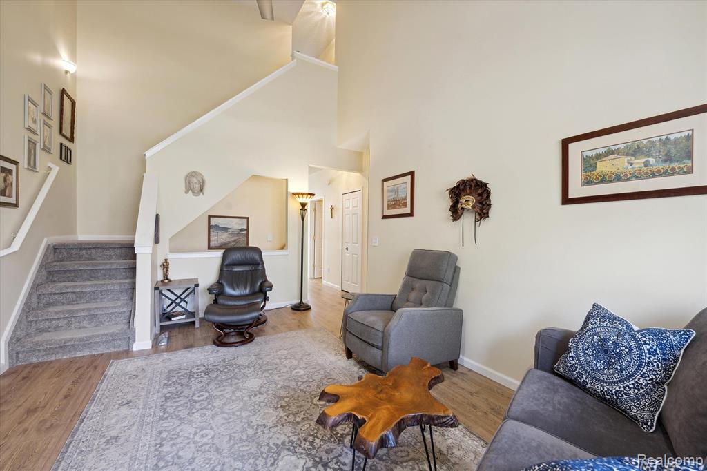 31187 LIVINGSTON Drive, Novi, MI 48377 — Photo 16