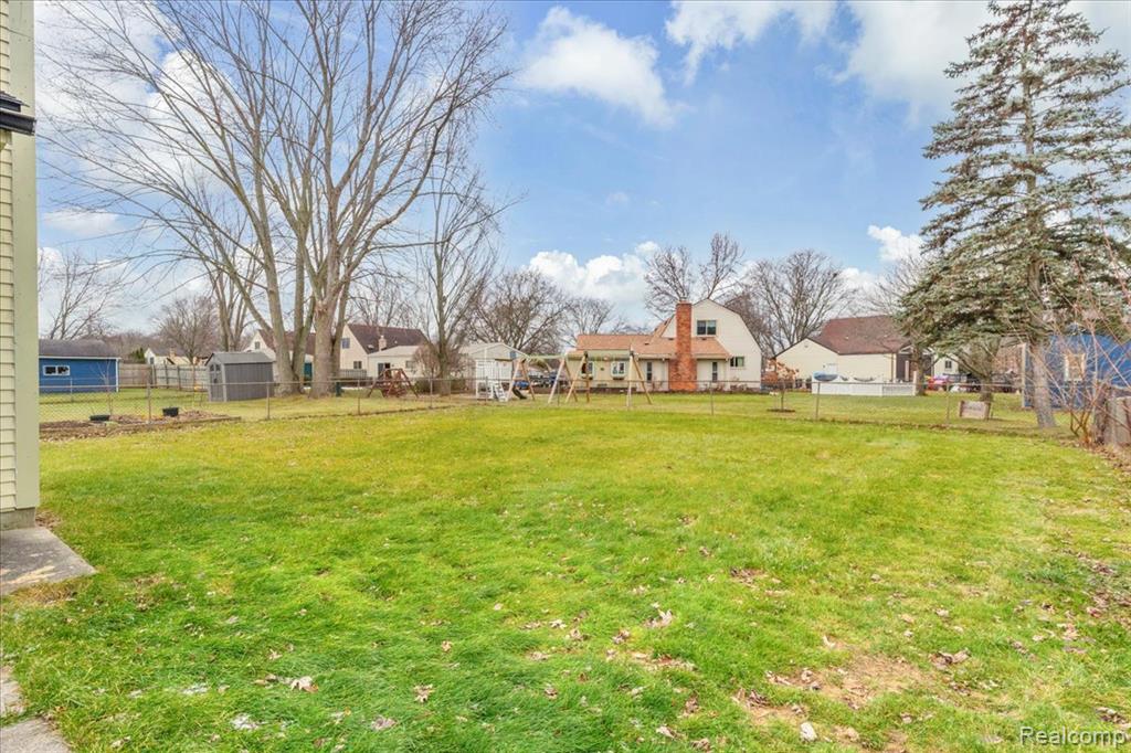 1402 Heritage Drive, Canton, MI 48188 — Photo 22