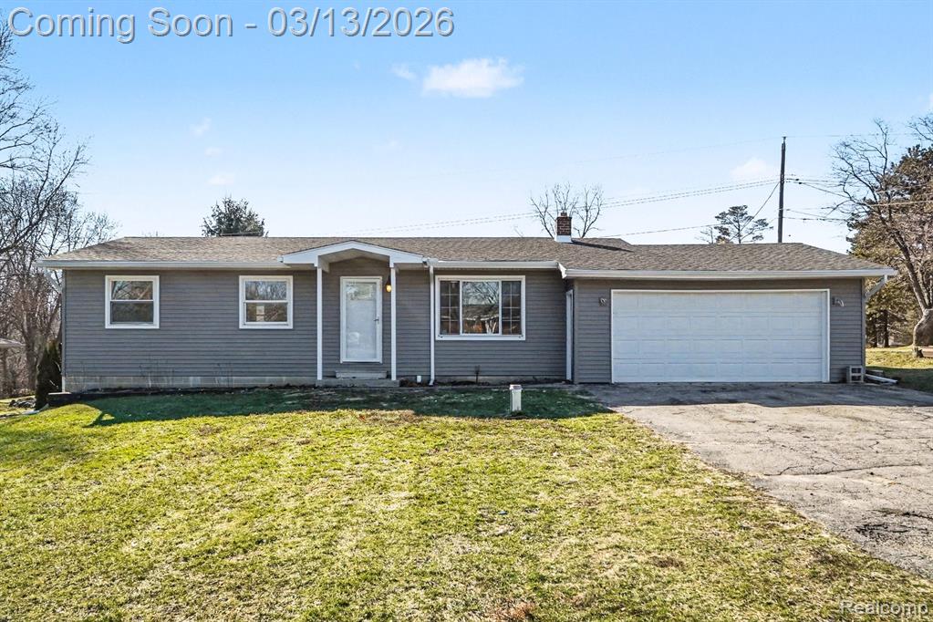 880 Hemingway Road, Lake Orion, MI 48362 — Photo 2