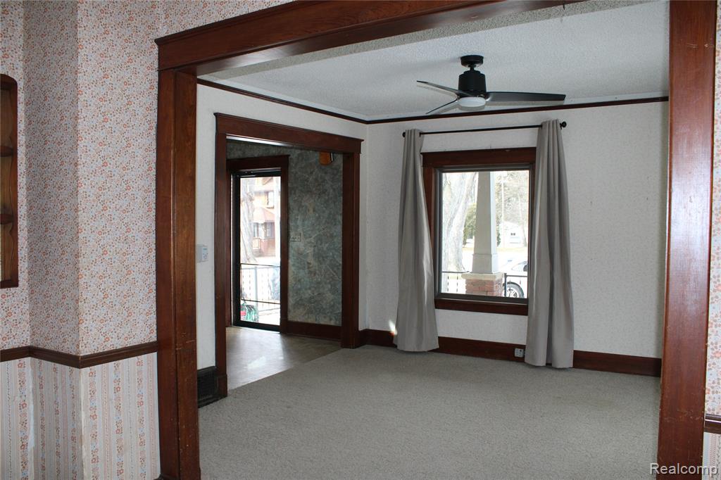209 Maple Street, Almont, MI 48003 — Photo 5