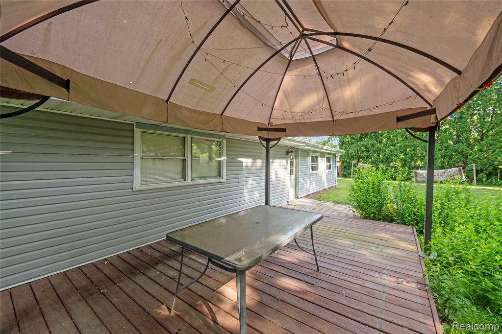 4403 Killarney Park Drive, Burton, MI 48529 — Photo 22