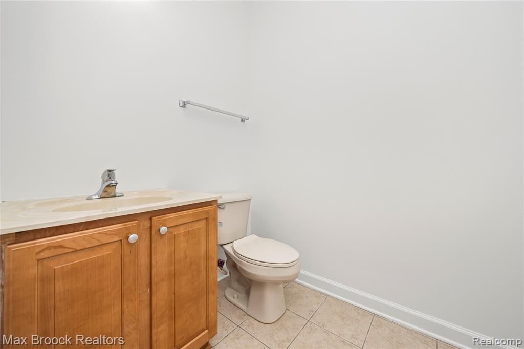 6901 Reed Court, West Bloomfield, MI — Photo 28
