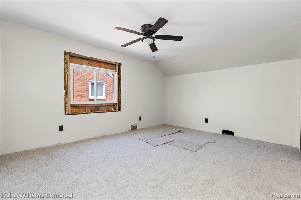 18642 Tracey Street, Detroit, MI 48235 — Photo 13