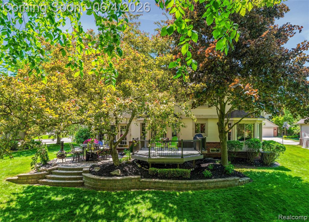 42812 Ledgeview Drive, Novi, MI 48377 — Photo 23