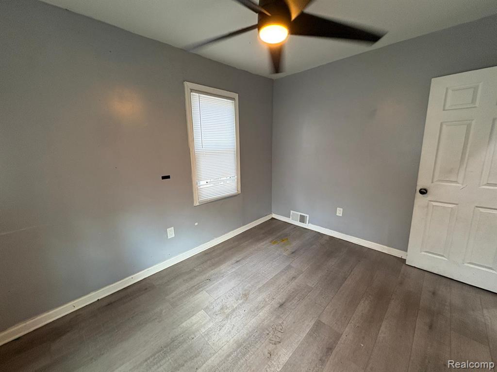 9965 ASBURY Park, Detroit, MI 48227 — Photo 13