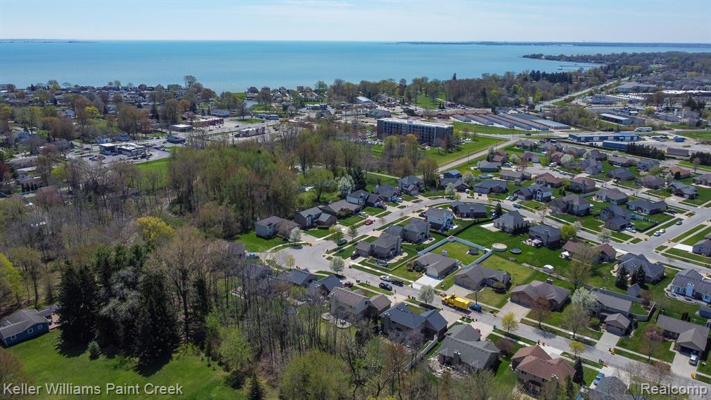 51466 PROMENADE Lane, New Baltimore, MI 48047 — Photo 42