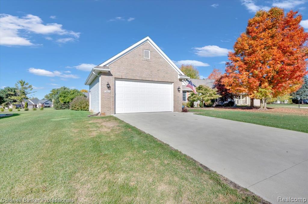 3803 Wedgewood Drive, Lapeer, MI 48446 — Photo 29