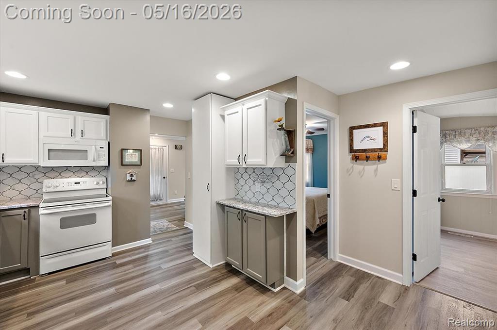 8529 Munrovia Street, Shelby Twp, MI 48317 — Photo 14