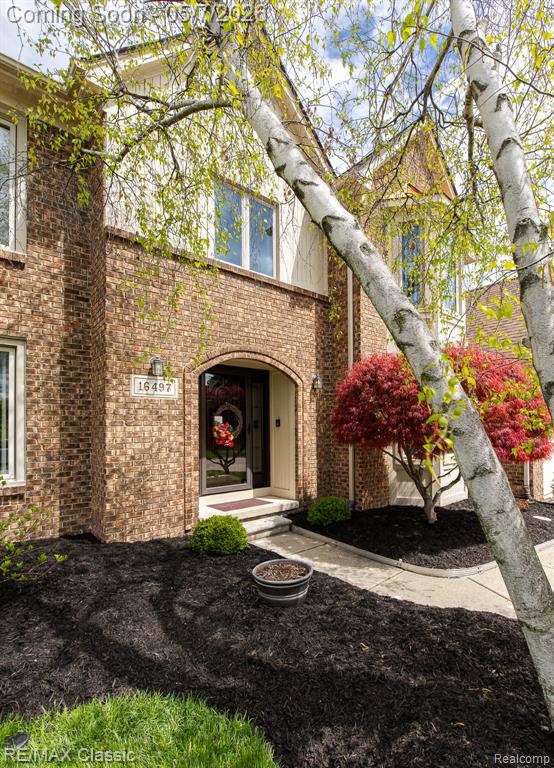 16497 Evelyn Drive, Macomb, MI 48042 — Photo 2