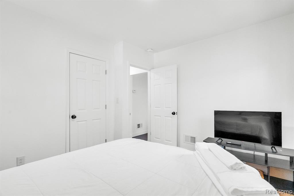 16646 Turner Street, Detroit, MI 48221 — Photo 20
