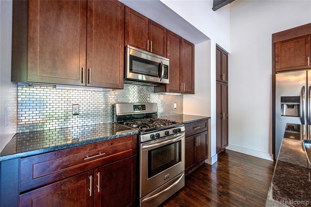 922 N Main Street, Royal Oak, MI 48067 — Photo 5