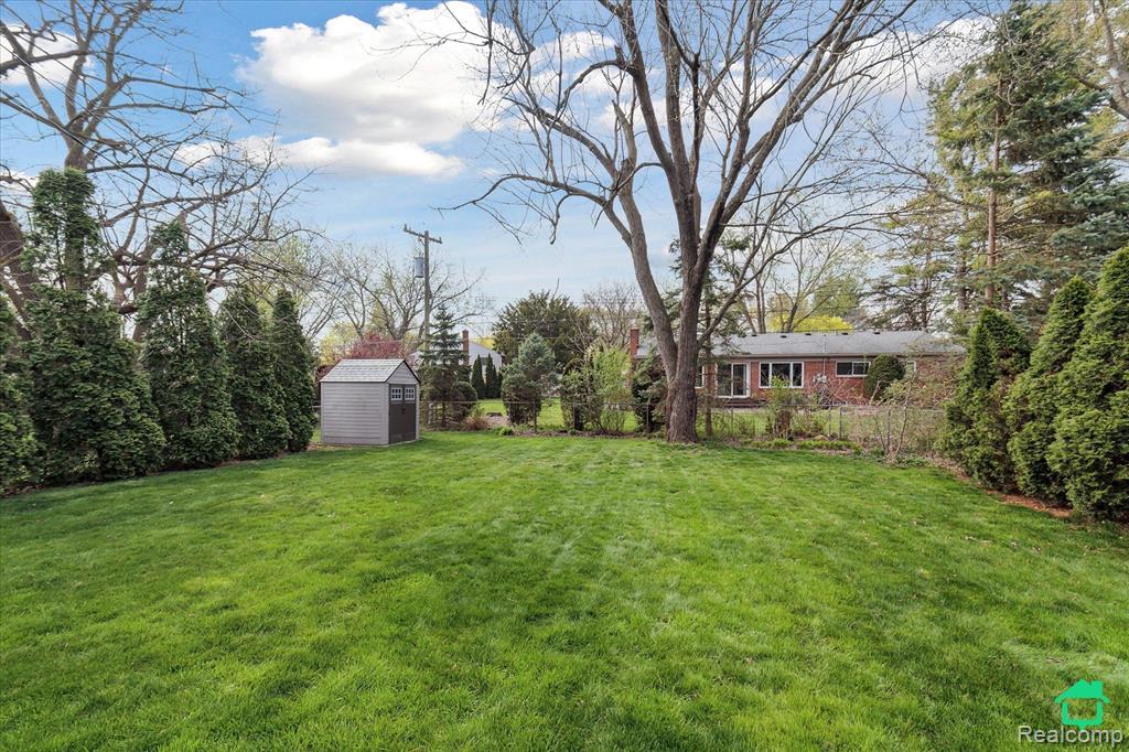 40807 Ivywood Lane, Plymouth, MI 48170 — Photo 40