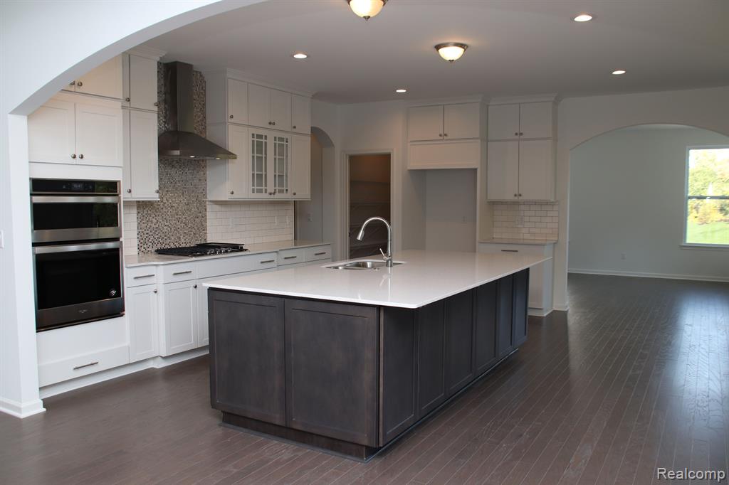 7296 Evergreen Trail, Almont, MI, 48003