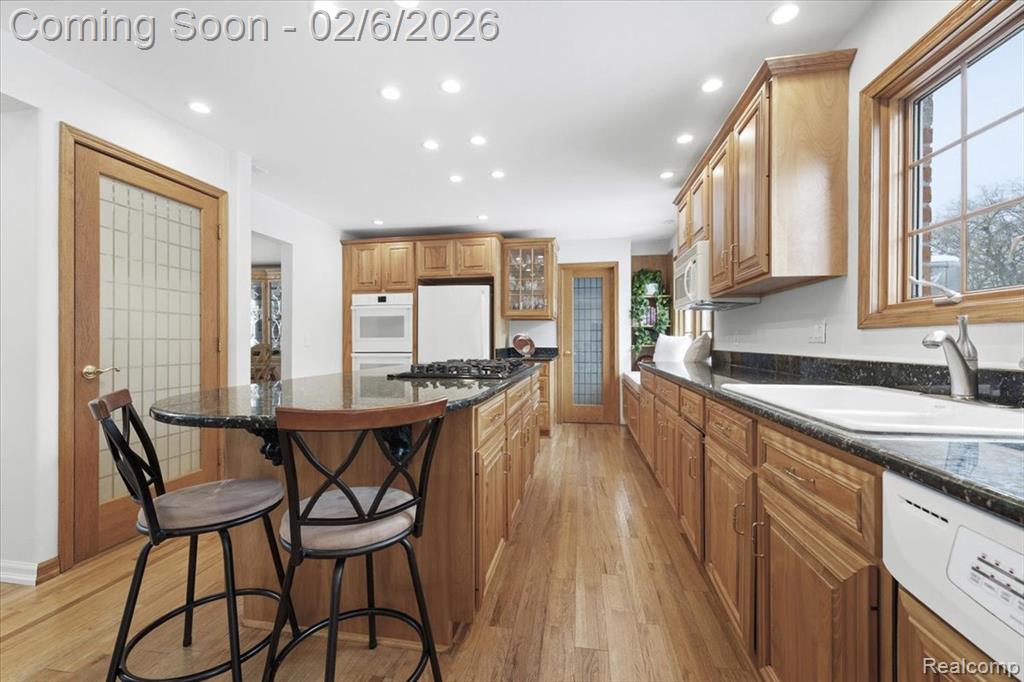 8842 Thorntree Drive, Grosse Ile, MI 48138 — Photo 12