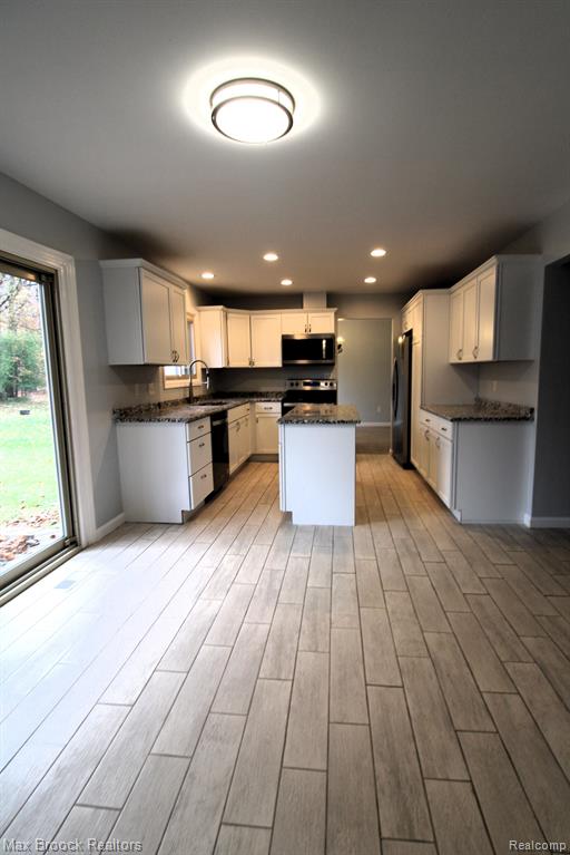 6895 INDIAN CREEK Drive, West Bloomfield, MI — Photo 6
