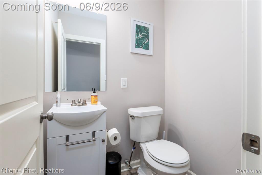 36515 Vicary Lane, Farmington, MI 48335 — Photo 18