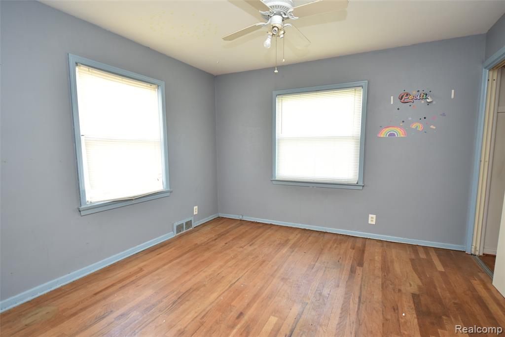 4602 Camden Avenue, Flint, MI 48507 — Photo 19