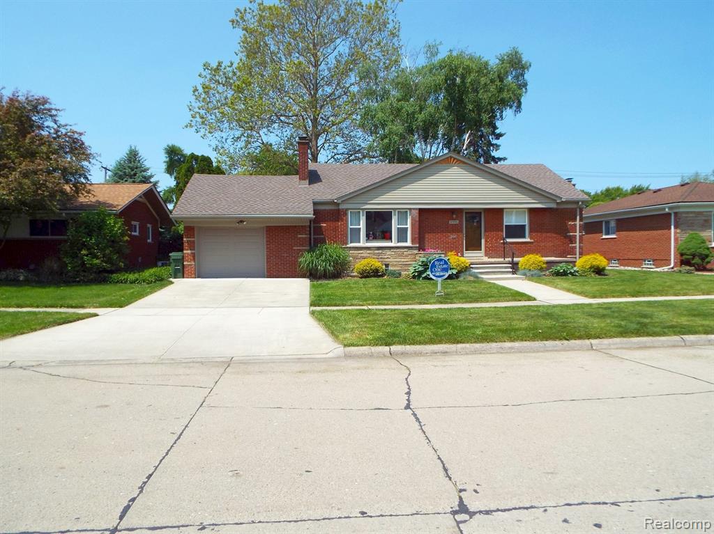 9996 Manor Avenue, Allen Park, MI 48101 — Photo 2