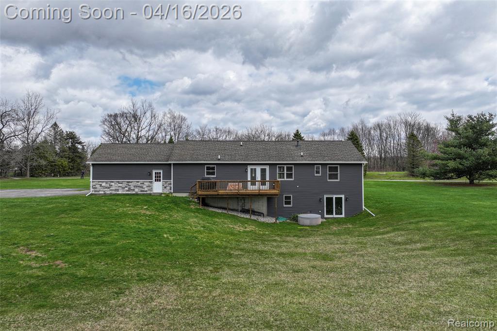 12420 Kipp Road, Goodrich Vlg, MI — Photo 4