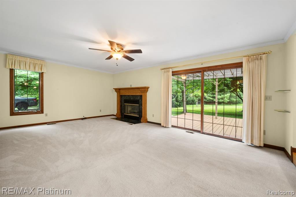 12902 Autumn Ridge Court, Milford, MI 48380 — Photo 7