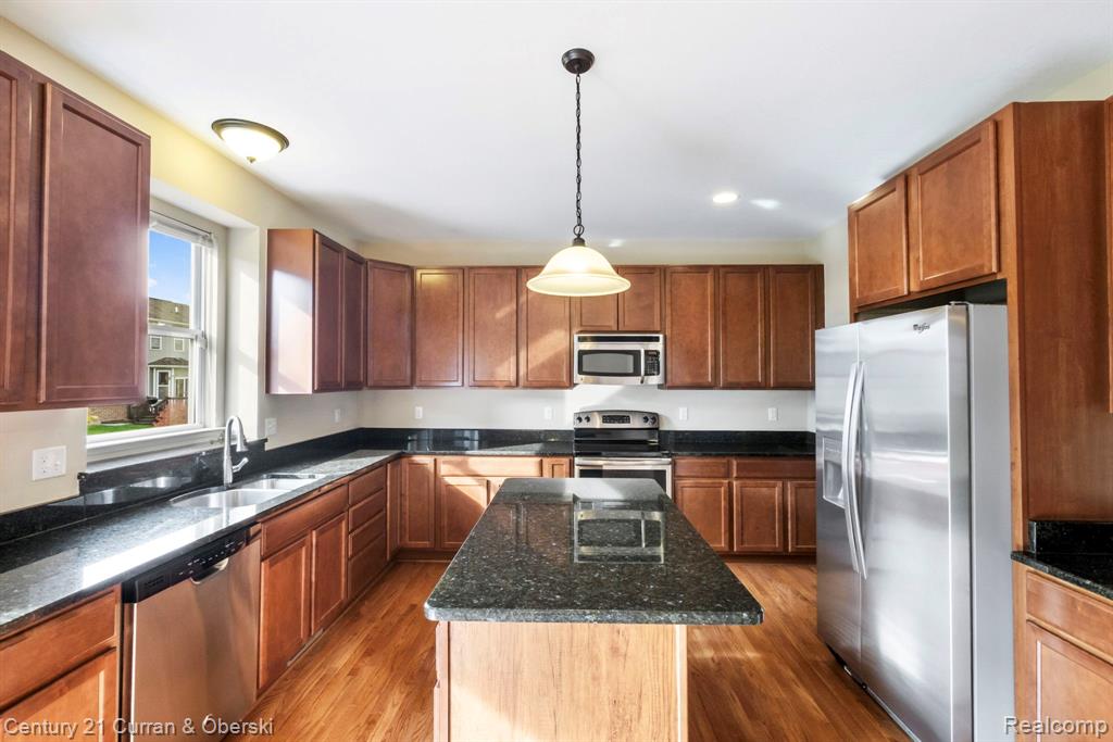 51207 Brompton, Novi, MI — Photo 18