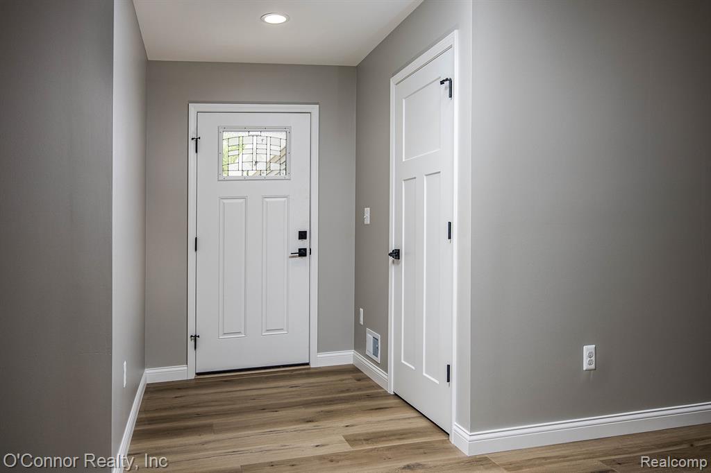 3834 Knapp Avenue, Port Huron, MI 48060 — Photo 3
