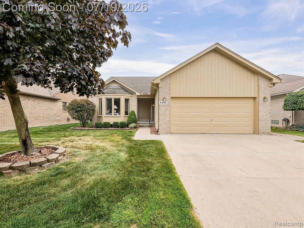43461 Pointe Drive, Clinton Twp, MI 48038 — Photo 6