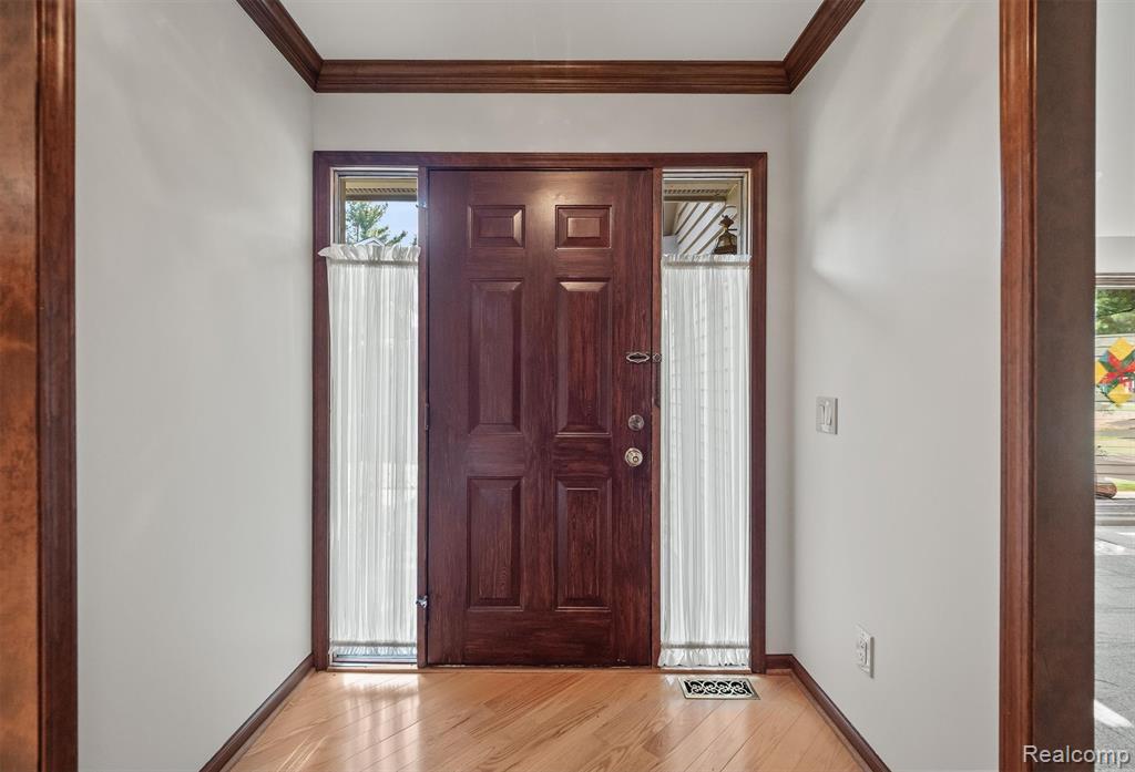 4868 Pine Eagles Court, 1, Brighton, MI 48116 — Photo 7