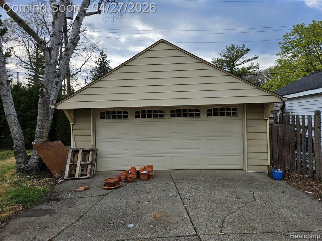 277 Beaupre Avenue, Grosse Pointe Farms, MI 48236 — Photo 3