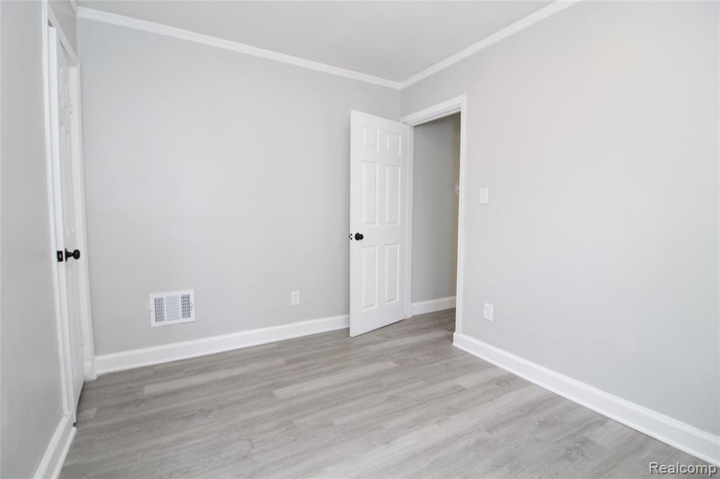 10310 Wayburn Street, Detroit, MI 48224 — Photo 14
