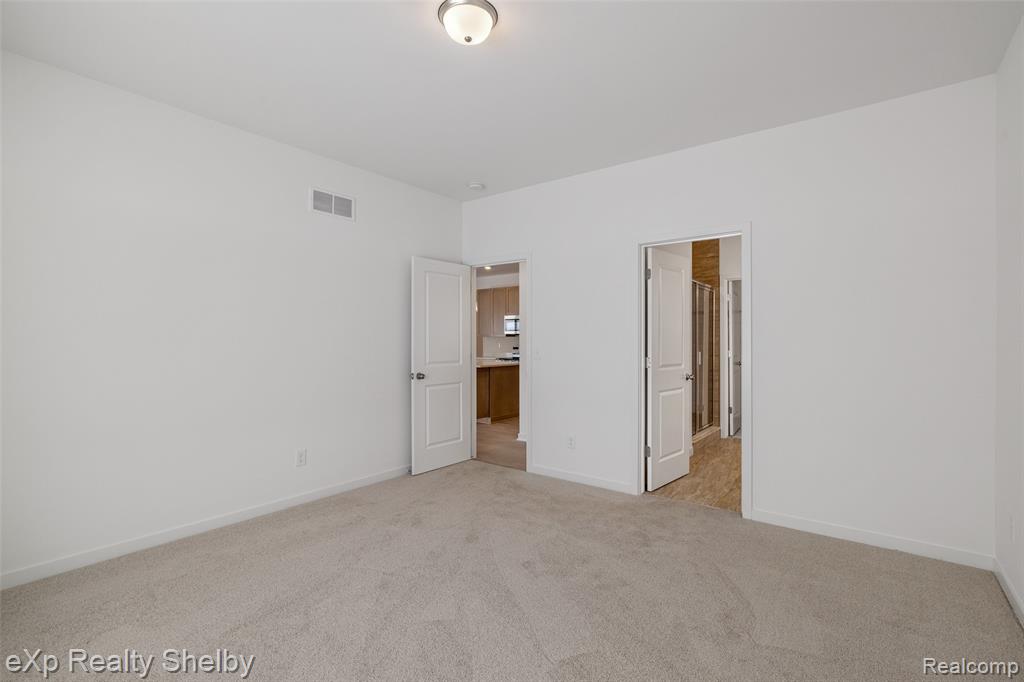 52169 Wellington Valley Drive, Macomb, MI 48042 — Photo 34