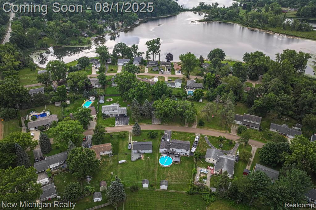 529 Greencove Drive, Holly, MI 48442 — Photo 9
