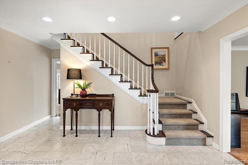 536 Middlesex Road, Grosse Pointe Park, MI 48230 — Photo 3