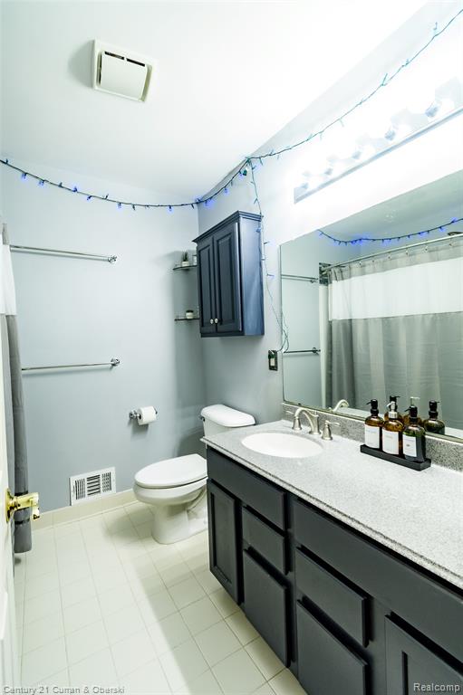 1464 Four Seasons Drive, Howell, MI 48843 — Photo 33