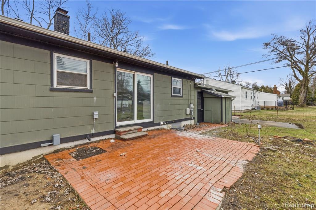 2160 Phillips Road, Auburn Hills, MI 48326 — Photo 33
