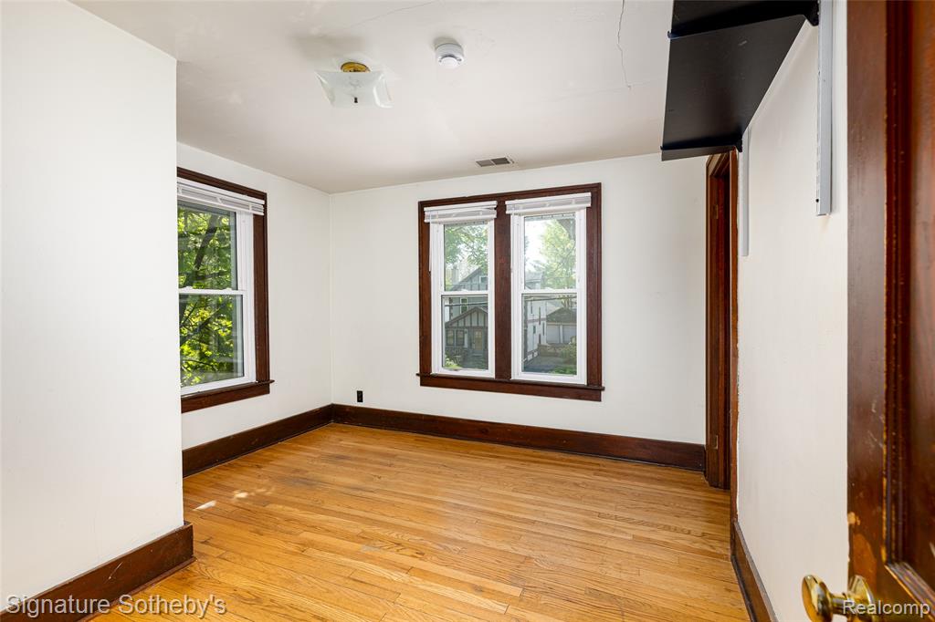 711 Granger Avenue, Ann Arbor, MI 48104 — Photo 18