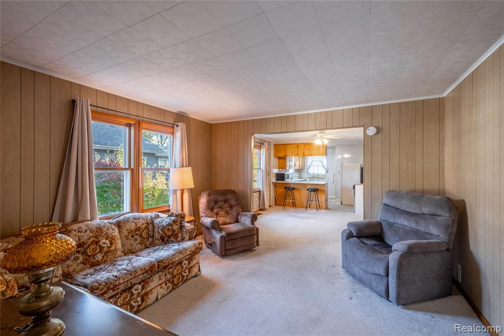 307 Center Street, Holly, MI 48442 — Photo 4