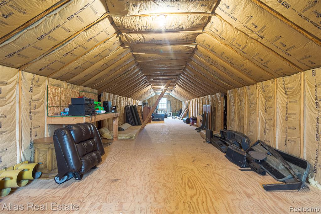 2716 LAKE GEORGE Road, Leonard, MI 48367 — Photo 98