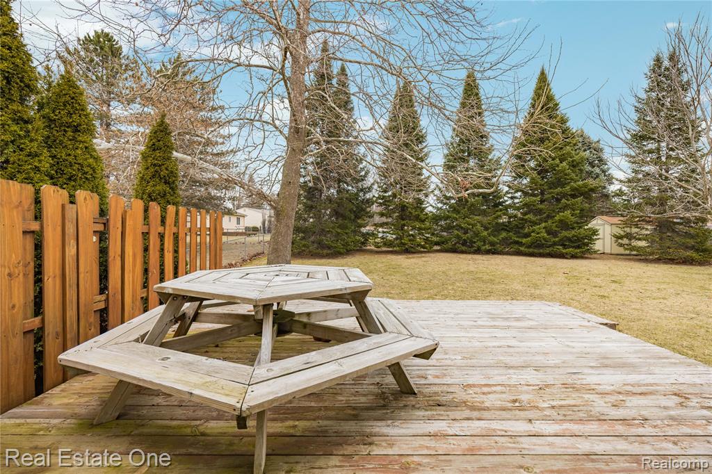 6335 Stonehearth Pass, Grand Blanc, MI 48439 — Photo 41