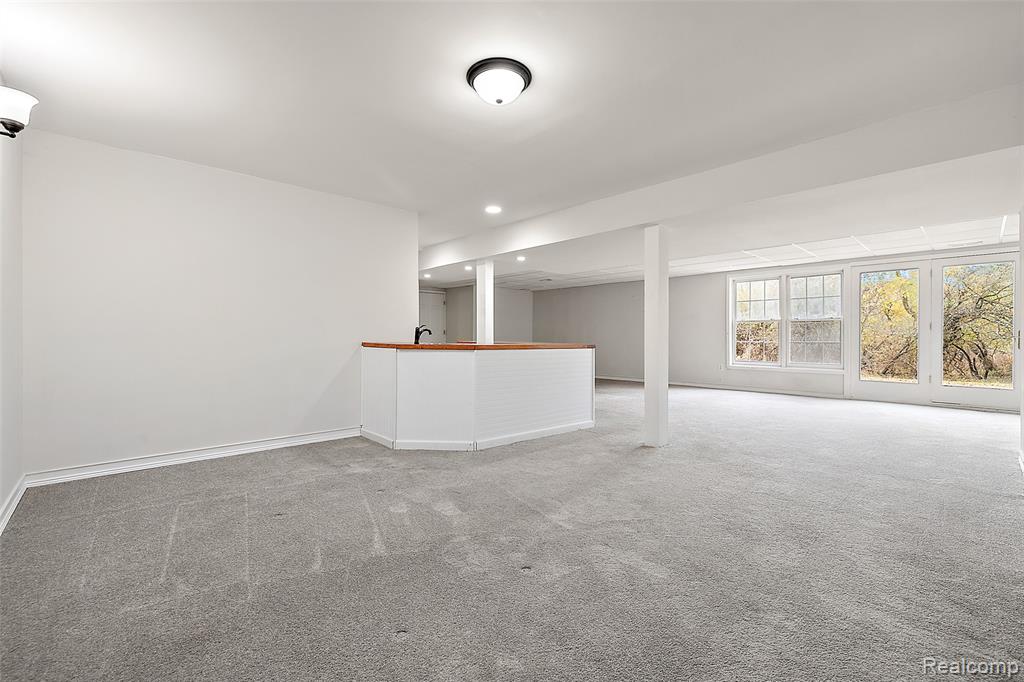 5699 Applegrove Drive, West Bloomfield, MI 48324 — Photo 30
