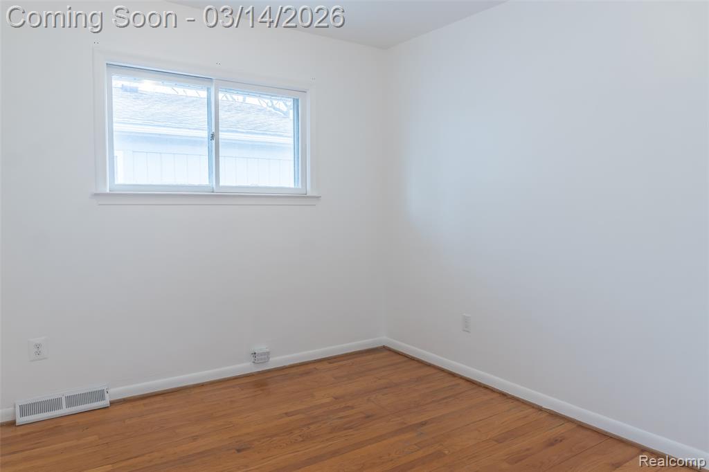 22824 Donald Avenue, Eastpointe, MI 48021 — Photo 15