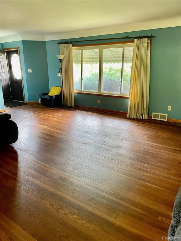 7234 Davison Road, Davison, MI 48423 — Photo 18