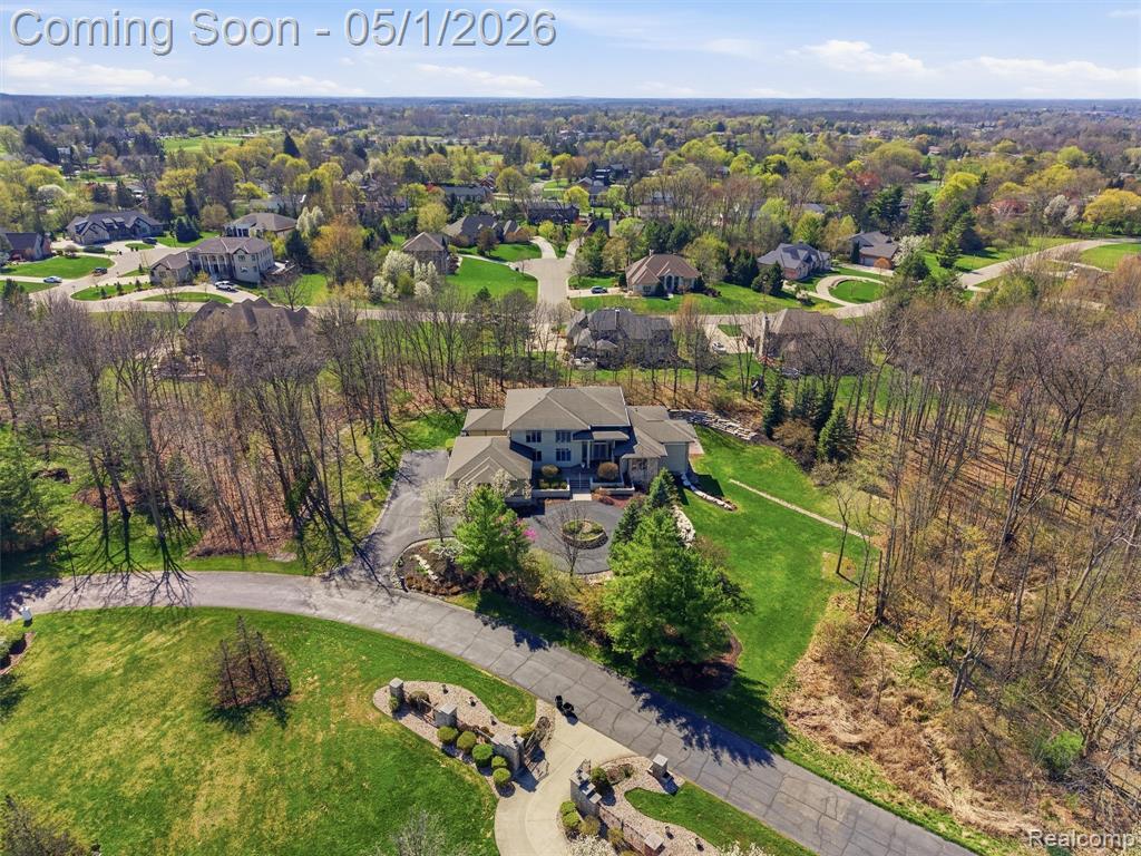 8390 Warwick Groves Court, Grand Blanc, MI 48439 — Photo 3