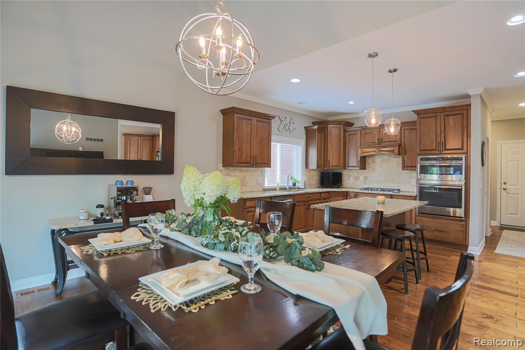 55761 Timbers Edge Drive, Shelby Twp, MI 48316 — Photo 13