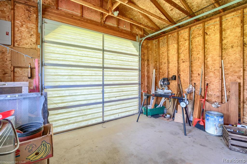 2676 Porcupine Trail, Lapeer, MI 48446 — Photo 51
