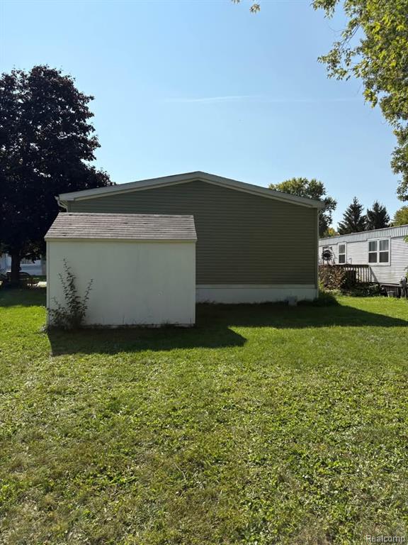 6421 Breezeway Drive, Brighton, MI 48114 — Photo 16
