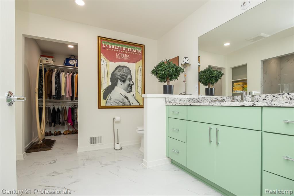9095 S Saginaw Road, 5, Grand Blanc, MI 48439 — Photo 31