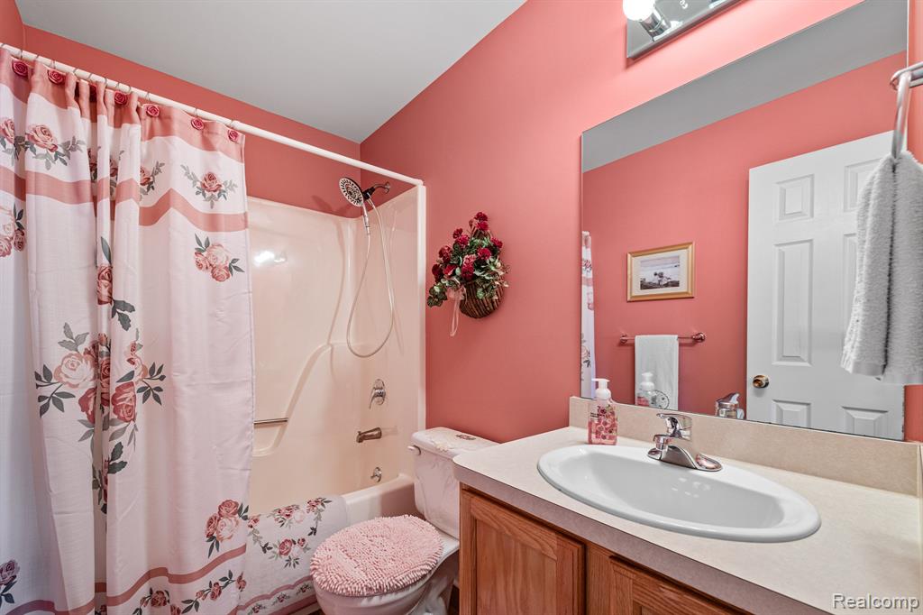 790 1ST Street, Fenton, MI 48430 — Photo 22