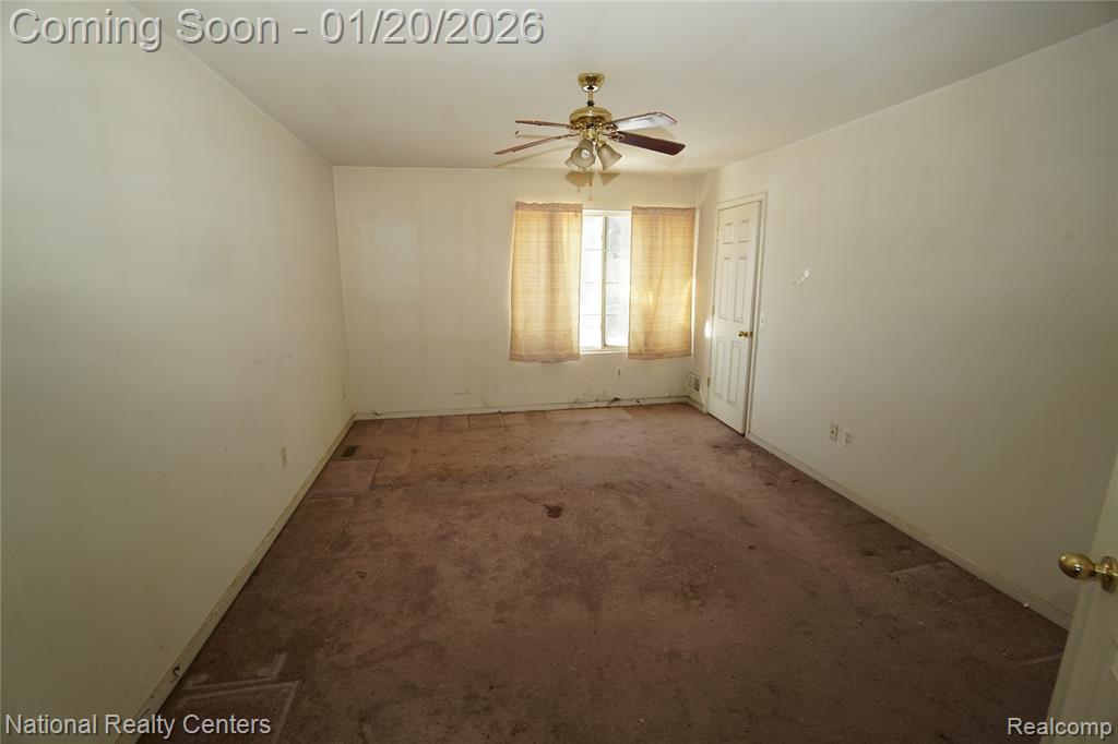 9025 Newport Way, 24, Livonia, MI 48150 — Photo 9